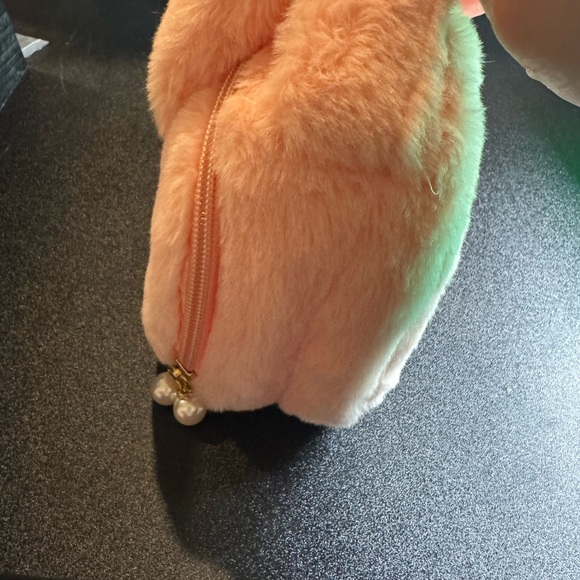 Cute Pink Bunny Kids Pouch NWOT - Picture 5 of 9